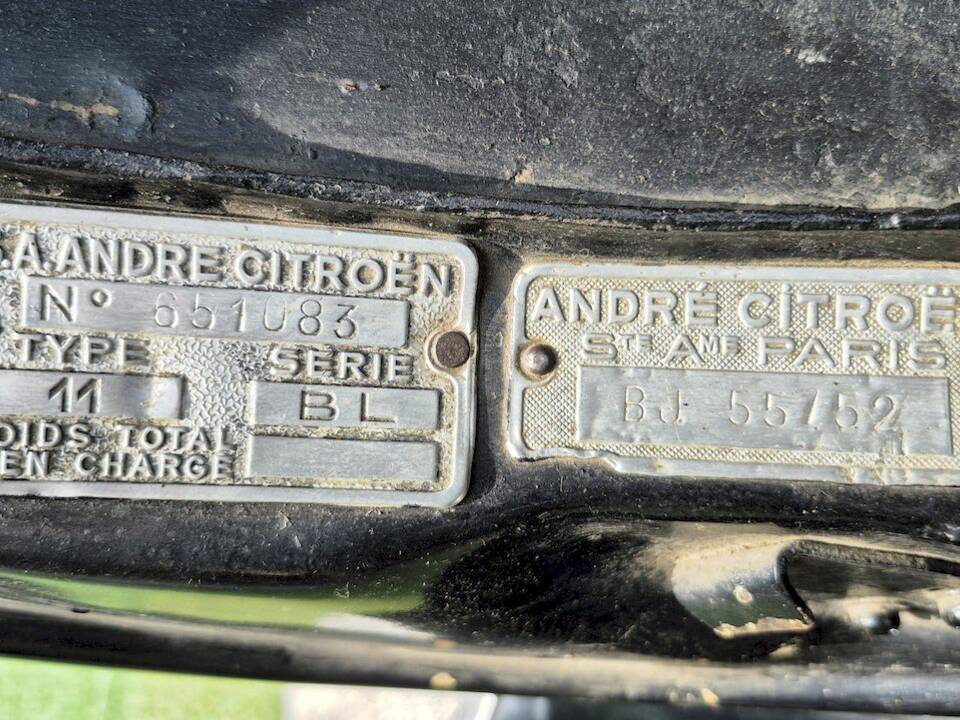 Image 46/47 of Citroën Traction Avant 11 BL (1955)