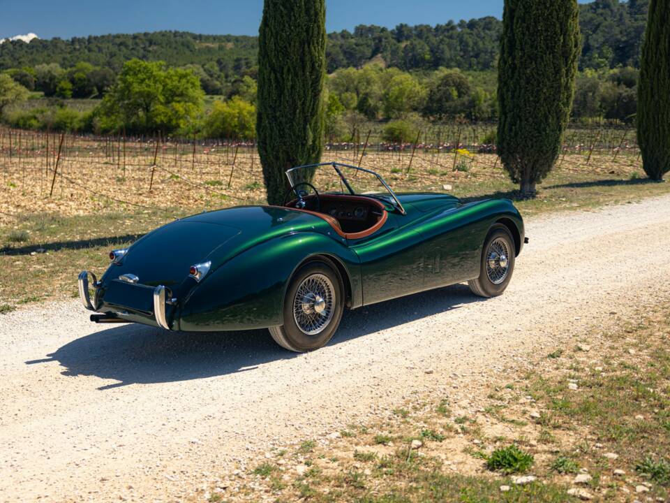 Afbeelding 4/58 van Jaguar XK 120 SE OTS (1954)
