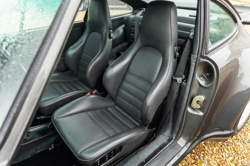 Afbeelding 15/50 van Porsche 911 Turbo 3.3 (1989)