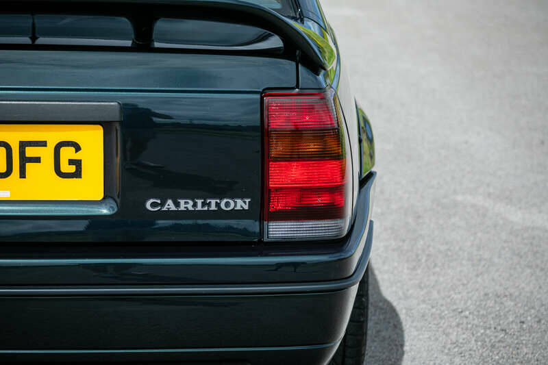 Bild 27/50 von Vauxhall Lotus Carlton 3.6 (1993)