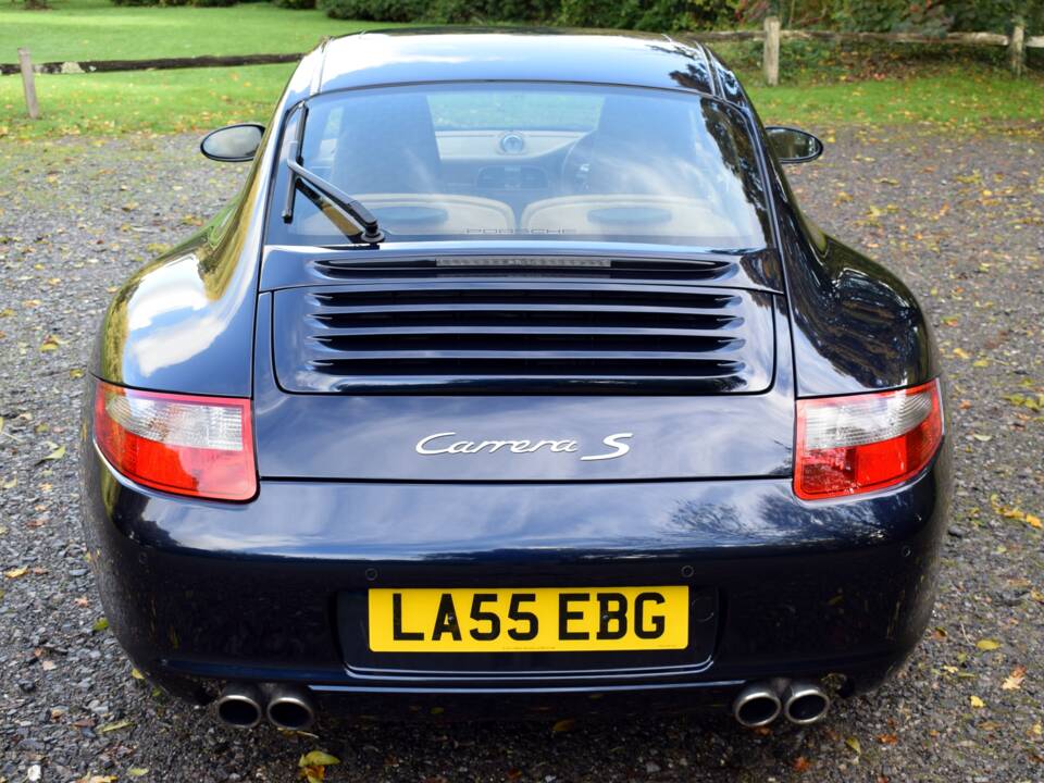 Afbeelding 7/50 van Porsche 911 Carrera S (2006)