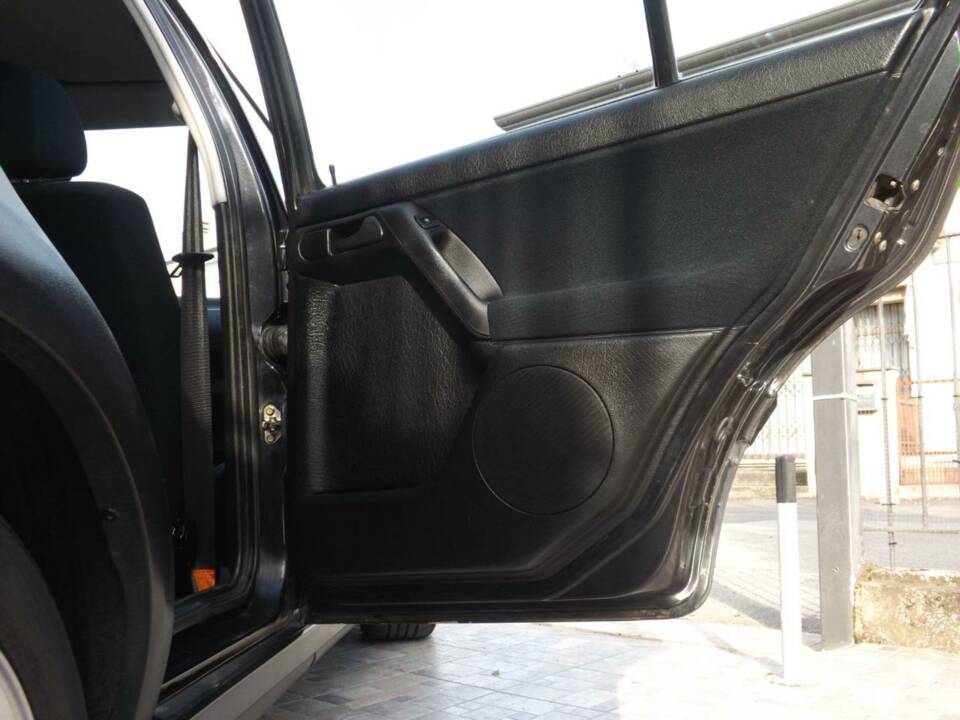Bild 19/50 von Volkswagen Golf III 2.0 16V GTI (1993)