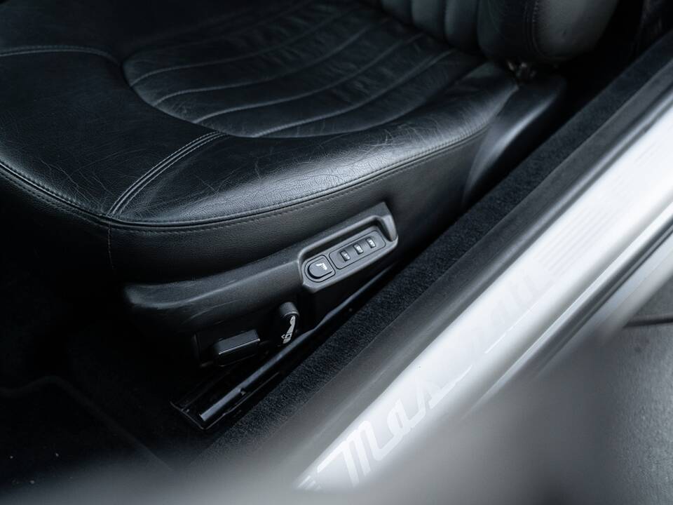 Bild 32/48 von Maserati 4200 (2004)