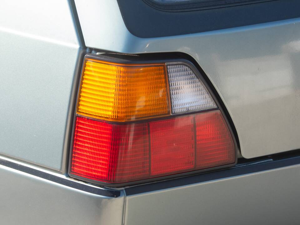 Imagen 30/50 de Volkswagen Golf Mk II Gti 1.8 (1988)