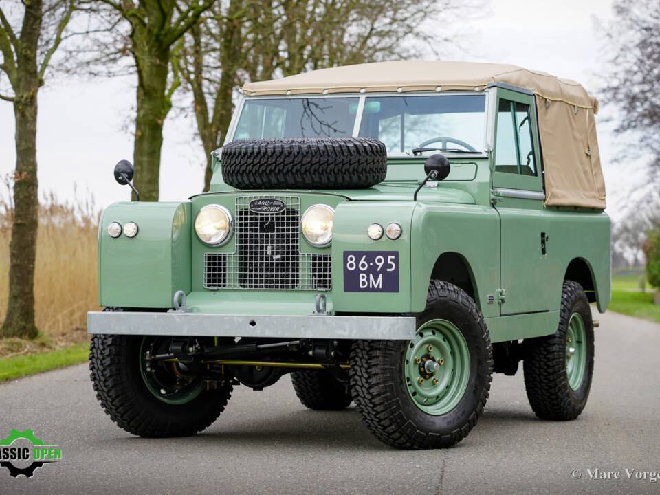 Bild 17/72 von Land Rover 88 (1966)