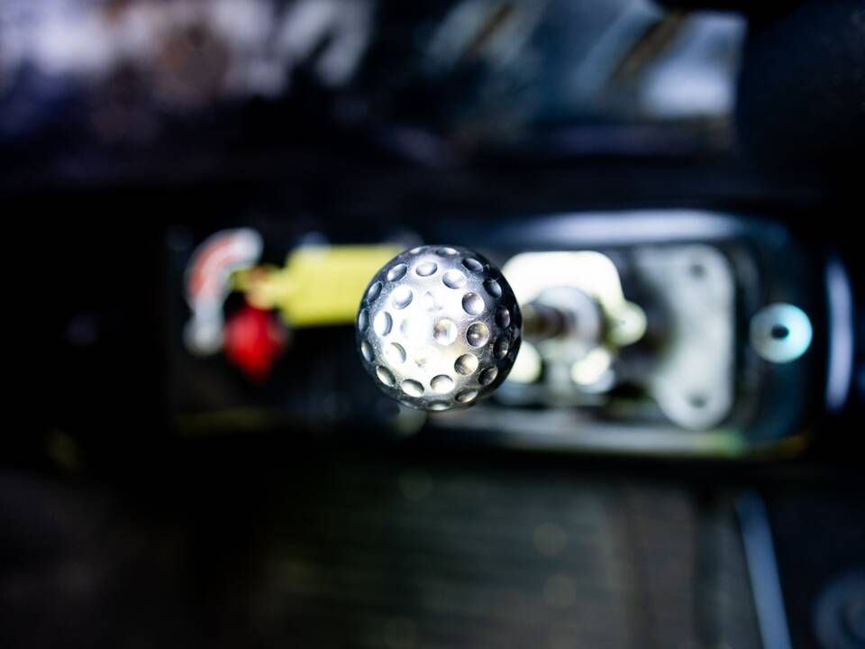 Bild 8/50 von Volkswagen Golf II GTi 1.8 (1991)