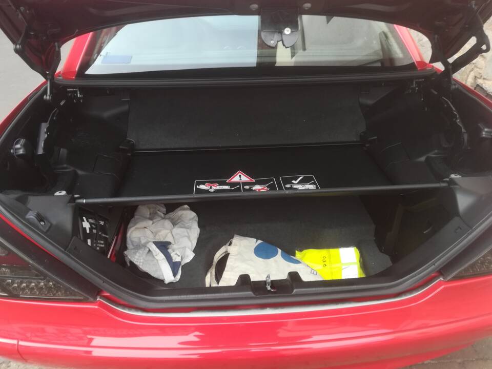 Image 11/25 of Mercedes-Benz SLK 320 (2003)