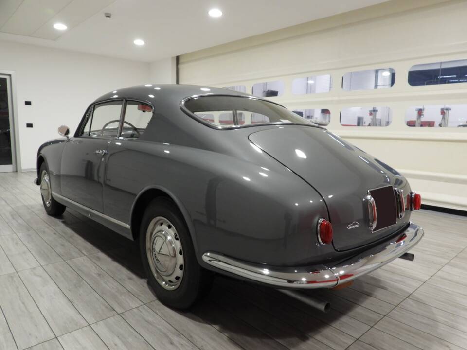 Afbeelding 3/15 van Lancia Aurelia B20 GT 2500 (1958)