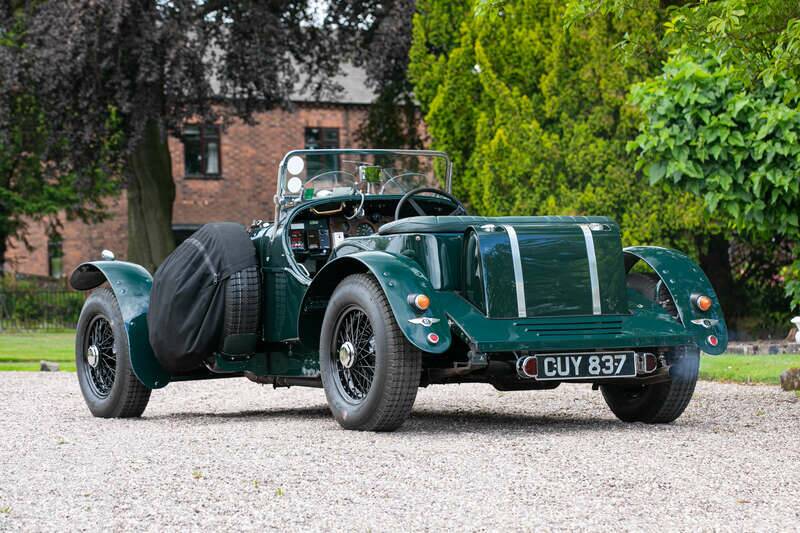 Immagine 5/47 di Bentley 4 1/2 Litre (1939)