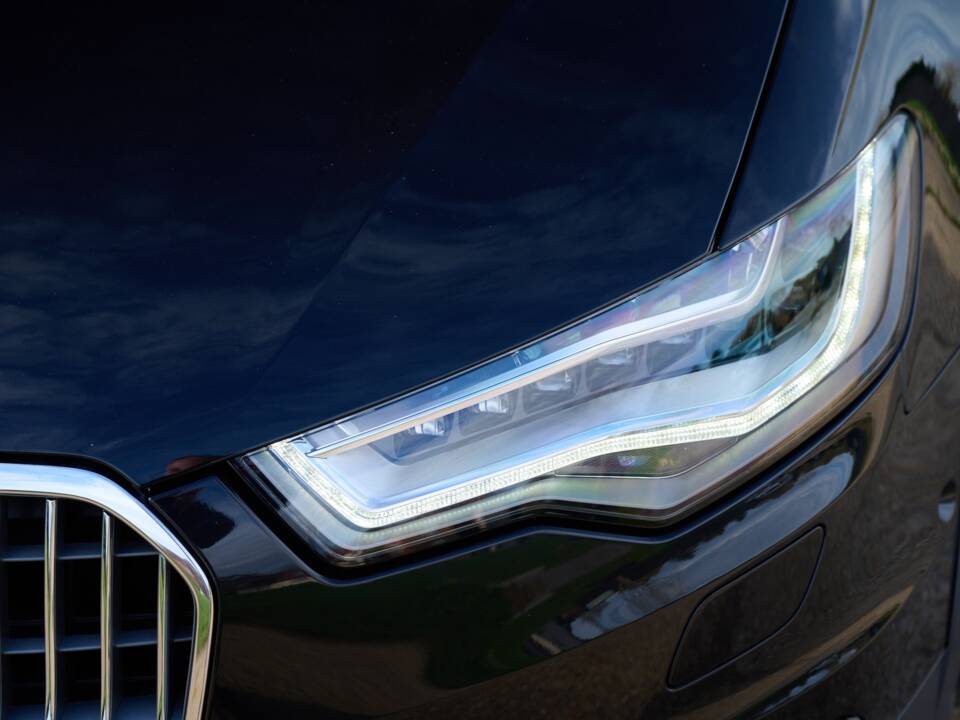 Image 16/50 of Audi A6 3.0 TFSI allroad quattro (2013)