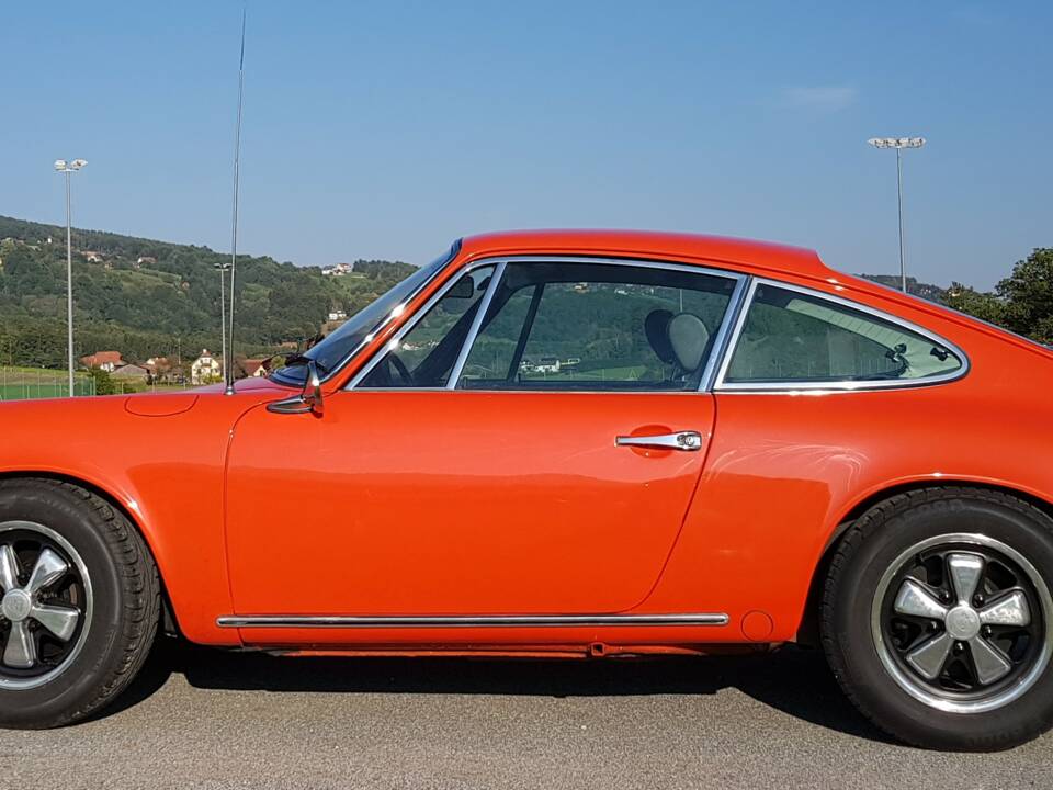 Image 9/79 of Porsche 912 (1969)
