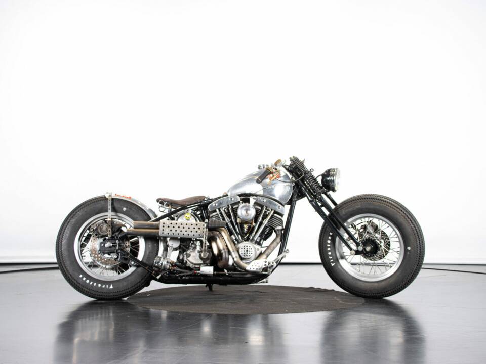 Immagine 5/50 di Harley-Davidson FLSTC Heritage Softail Classic (1997)