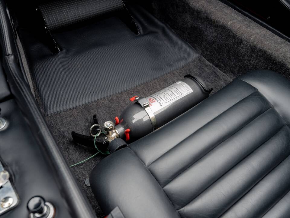 Bild 73/85 von Lamborghini Miura P 400 (1967)