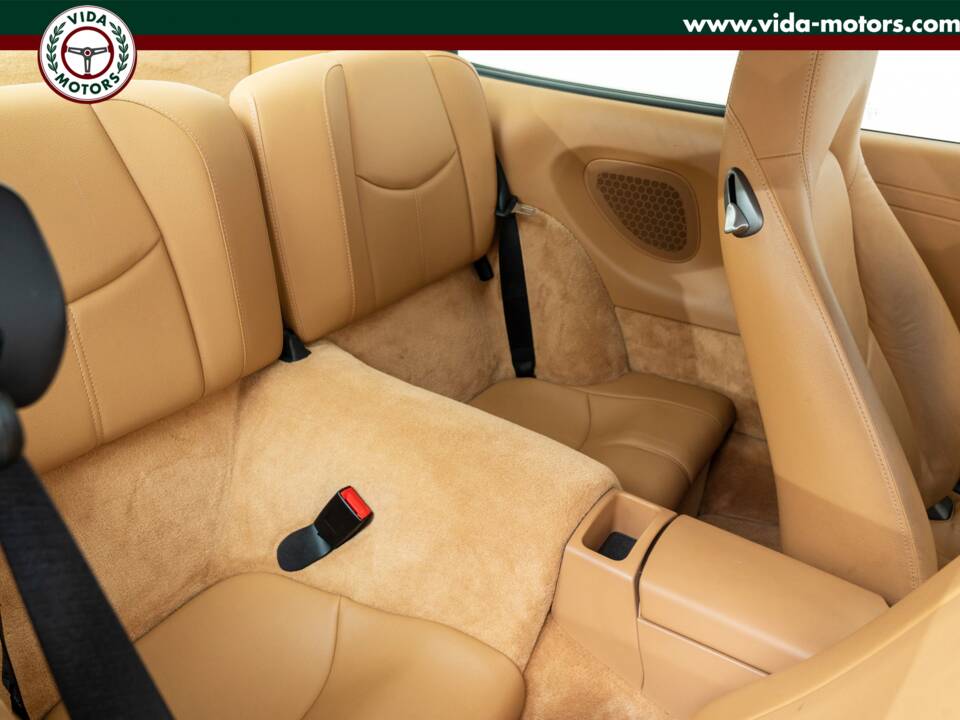 Afbeelding 13/15 van Porsche 911 Carrera (2007)