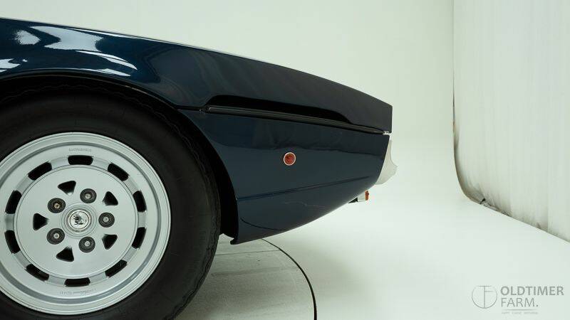 Image 12/15 of Lamborghini Espada 400 GT (1972)