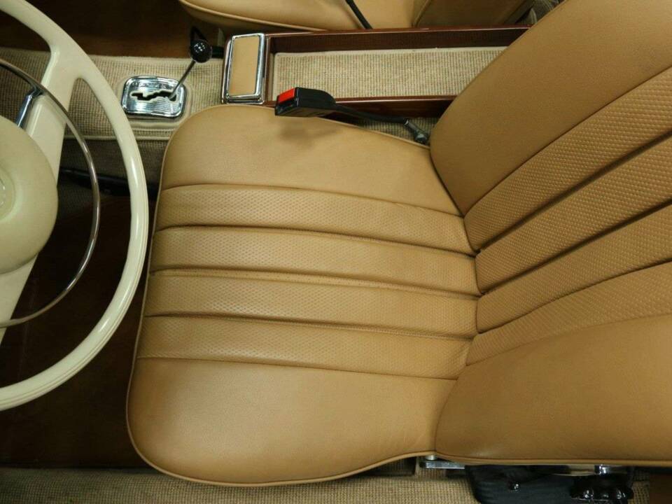 Bild 15/50 von Mercedes-Benz 280 SL (1971)