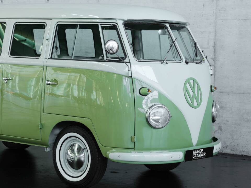 Image 10/47 of Volkswagen T1 minibus (1961)