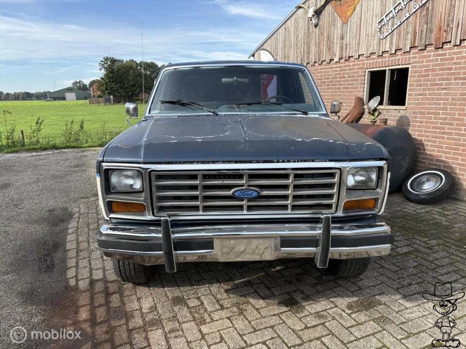 Bild 13/41 von Ford F-250 (1986)