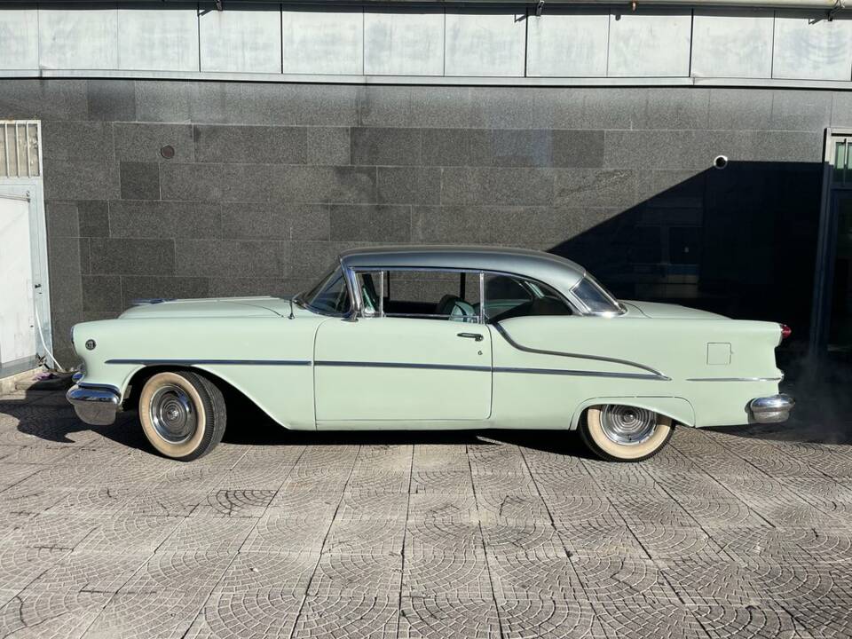 Bild 3/8 von Oldsmobile 88 Holiday Sedan (1955)