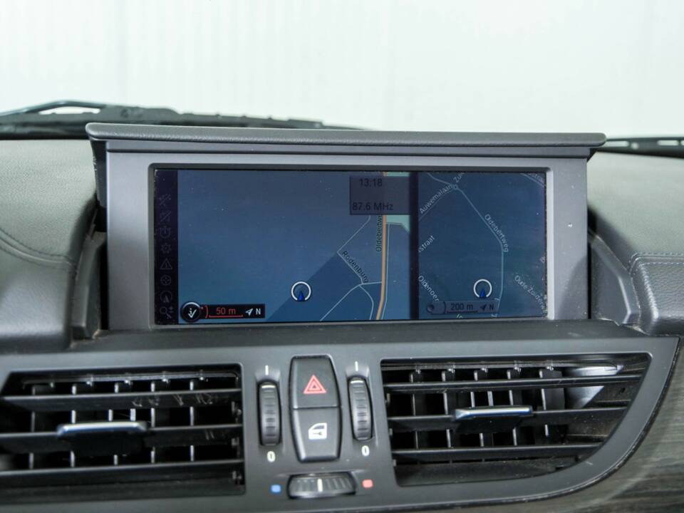 Image 24/50 of BMW Z4 sDrive23i (2009)