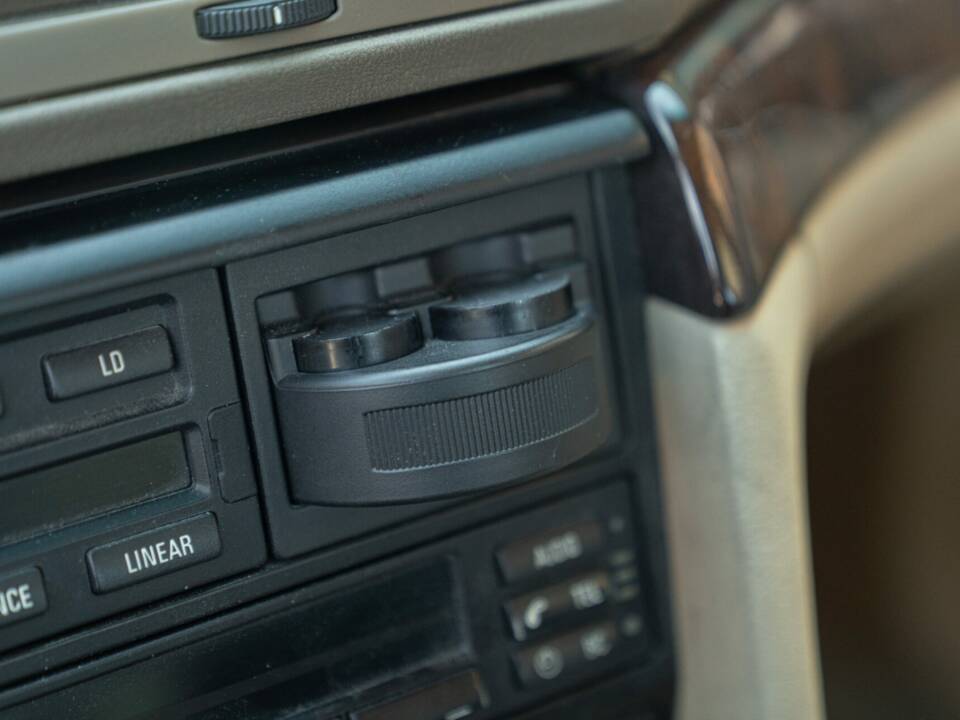 Imagen 39/50 de BMW 725tds (1997)