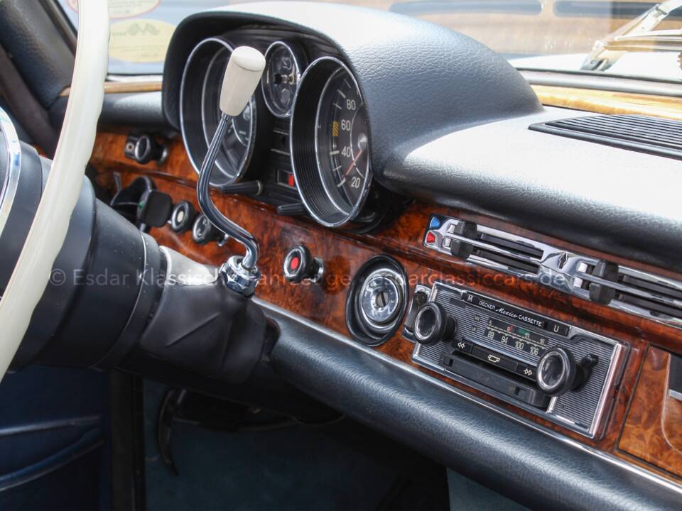 Image 35/35 de Mercedes-Benz 300 SEL 3.5 (1971)
