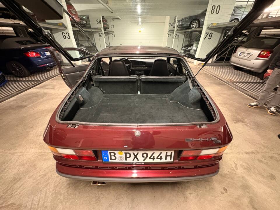 Bild 16/50 von Porsche 944 S2 (1991)