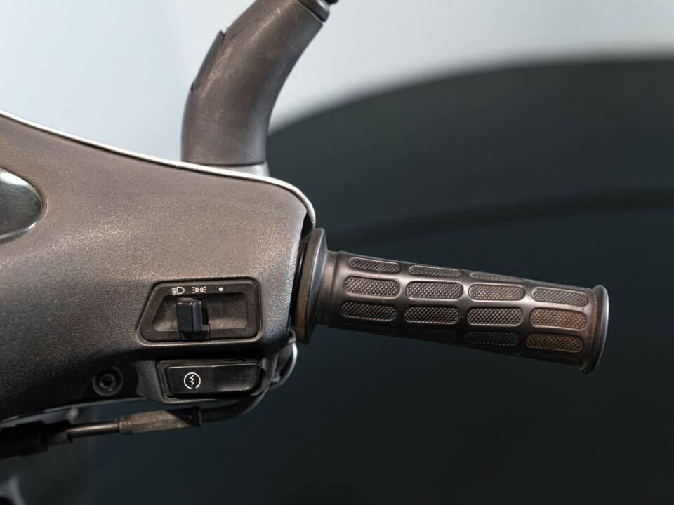 Immagine 17/28 di Aprilia DUMMY (1994)