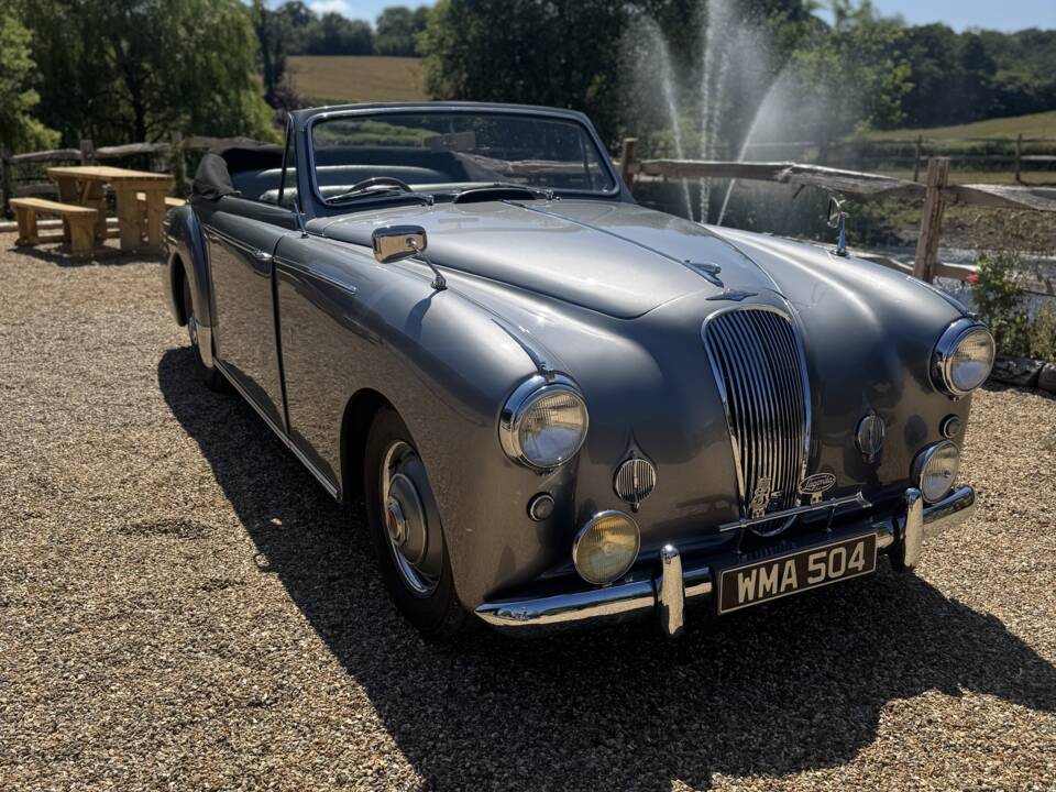 Imagen 36/41 de Lagonda 3 Litre MK I (1955)