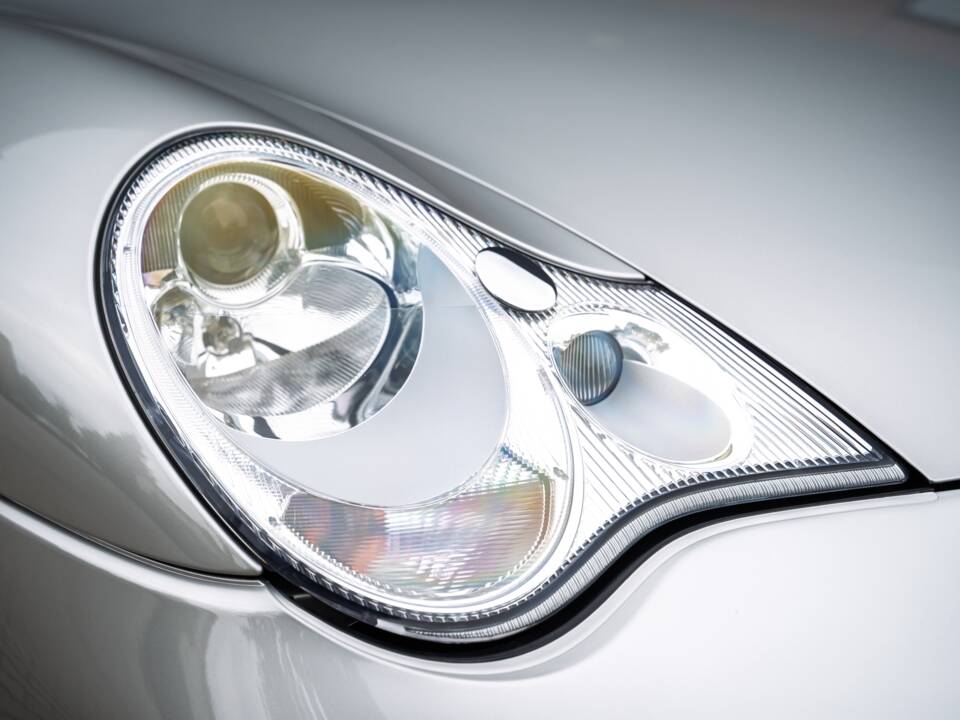 Afbeelding 50/73 van Porsche 911 Carrera 4S (2002)