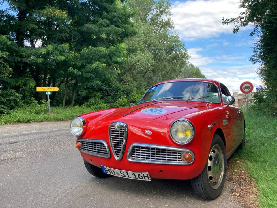 Image 6/11 de Alfa Romeo Giulietta Sprint (1959)