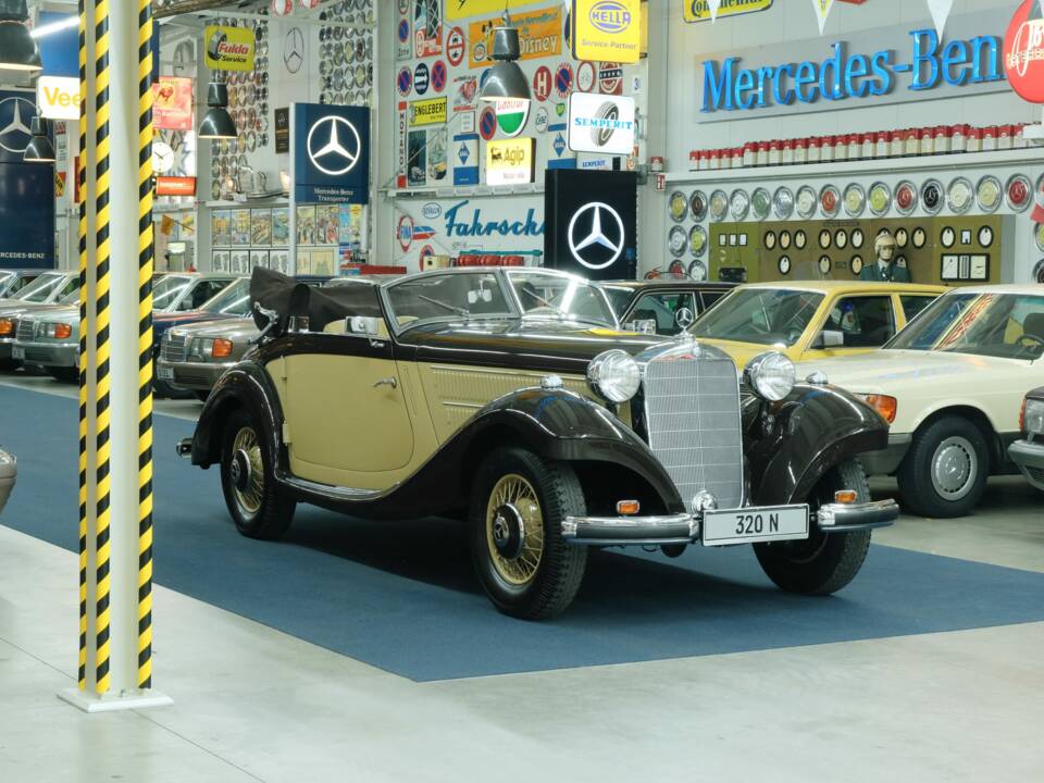 Bild 11/50 von Mercedes-Benz 320n Cabriolet A (1938)