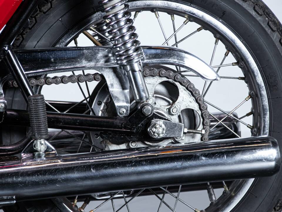 Immagine 14/50 di Kawasaki DUMMY (1970)