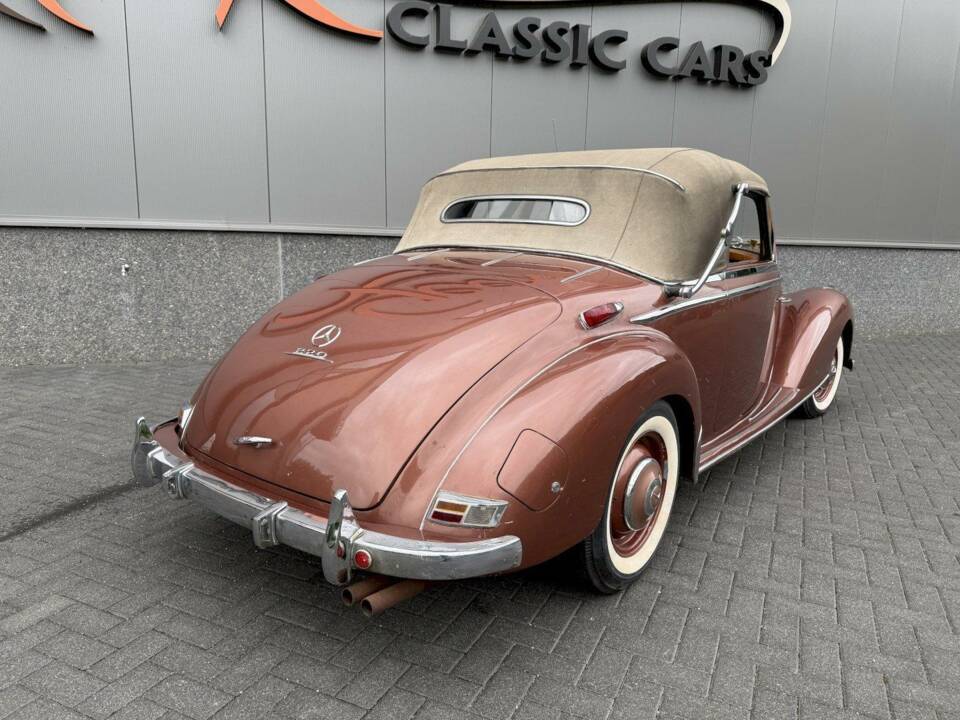 Bild 8/32 von Mercedes-Benz 220 Cabriolet A (1952)