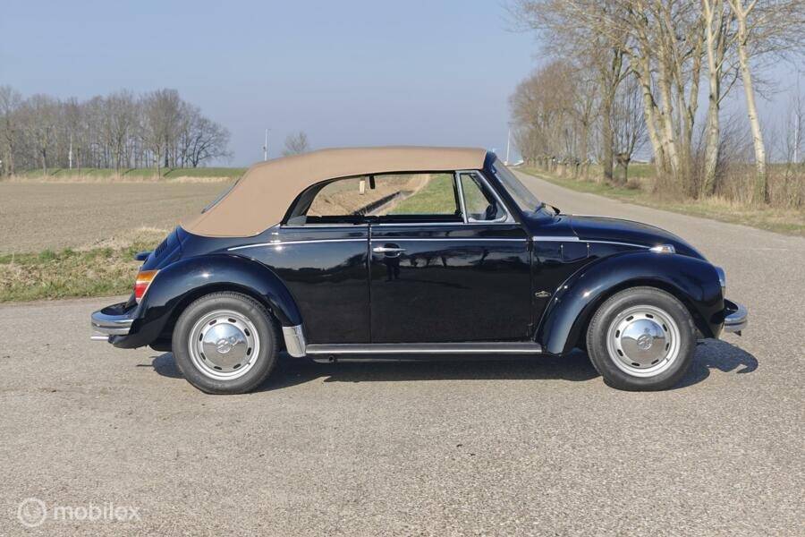 Image 20/35 de Volkswagen Coccinelle 1303 (1972)