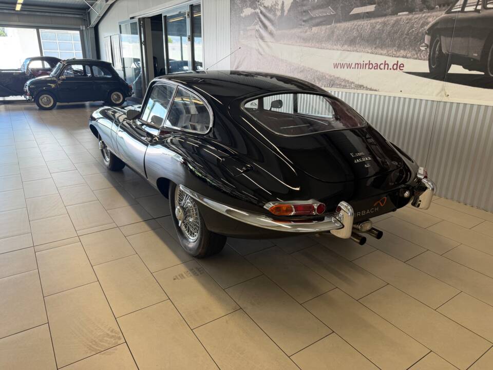 Bild 10/18 von Jaguar E-Type 4.2 (1966)
