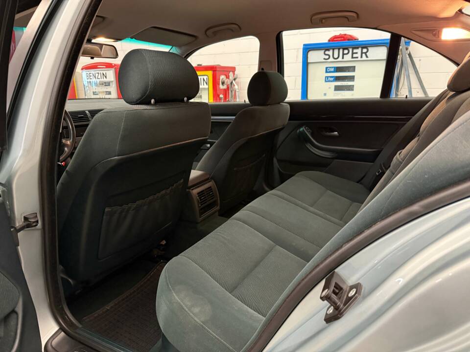 Bild 11/16 von BMW 520i (1999)