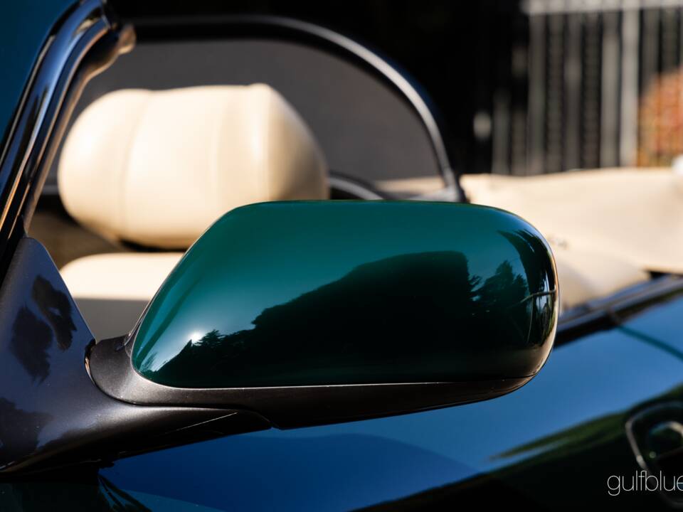 Image 9/70 of Jaguar XKR (2004)
