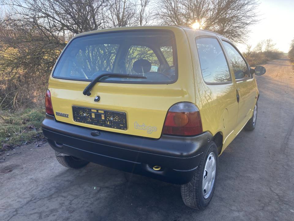 Immagine 2/7 di Renault Twingo (1996)