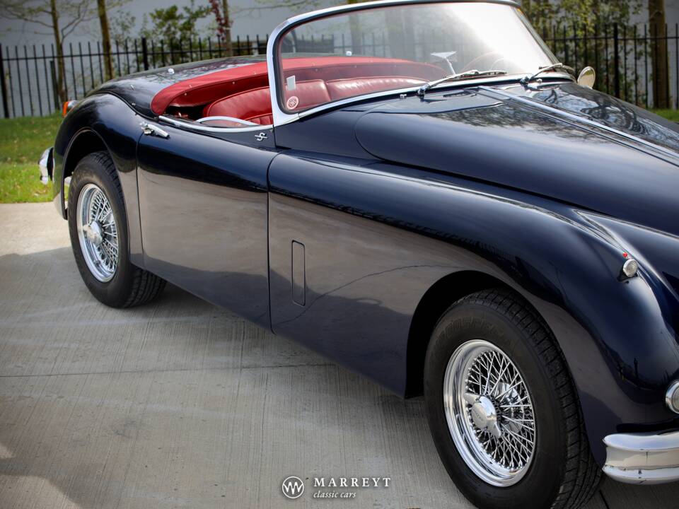 Image 20/78 of Jaguar XK 150 3.4 S OTS (1958)