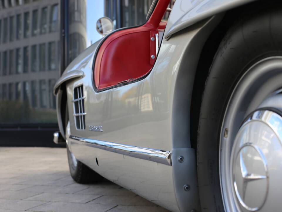 Image 8/37 of Mercedes-Benz 300 SL "Gullwing" (1954)