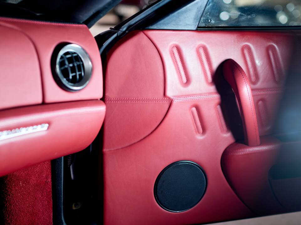 Bild 39/46 von Ferrari 575M Maranello (2003)