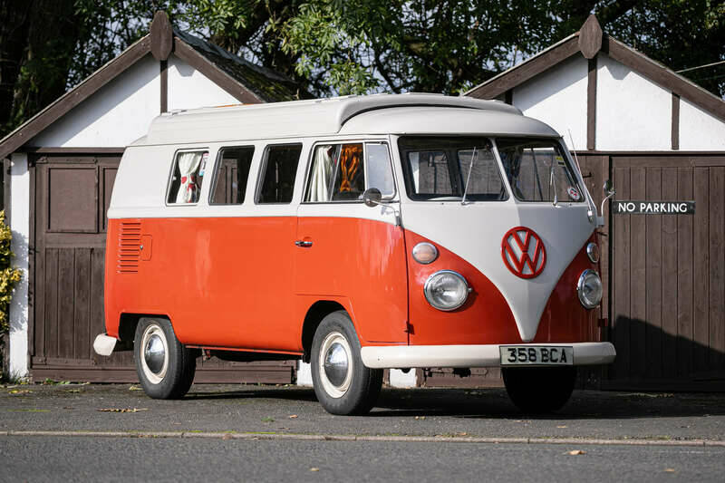 Image 1/29 of Volkswagen T1 camper (1964)