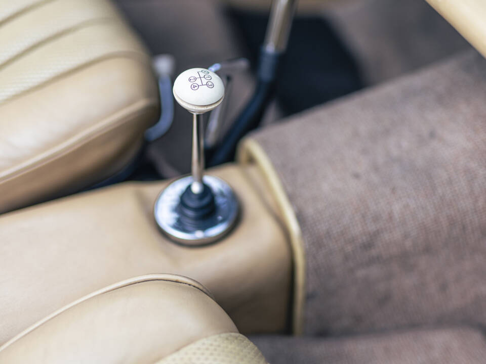 Immagine 36/50 di Mercedes-Benz 300 SL Roadster (1958)