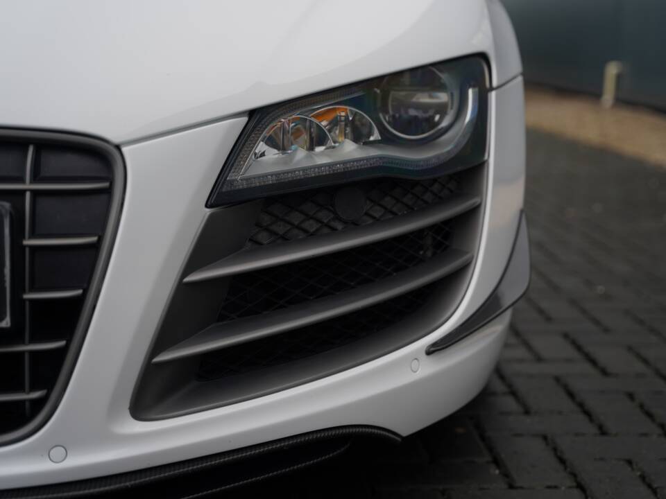 Bild 30/50 von Audi R8 GT (2011)