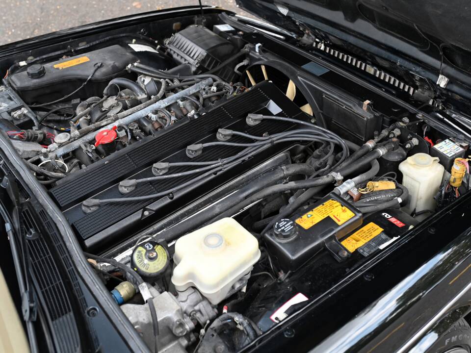 Image 5/21 of Daimler XJ 6 4.0 (1990)