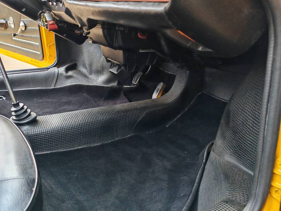 Afbeelding 33/45 van FIAT 850 Sport Spider (1969)