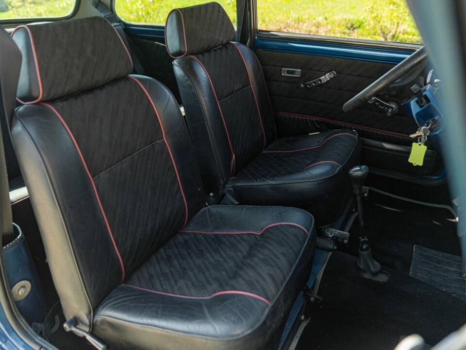 Bild 23/50 von Rover Mini Cooper 1,3 (1992)