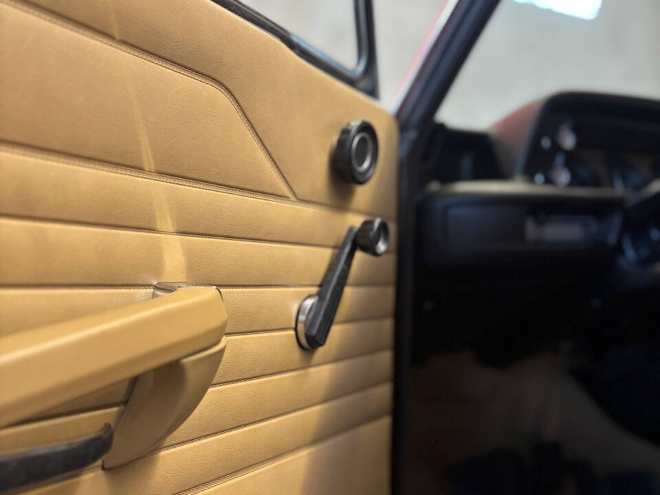 Bild 20/28 von BMW 1802 (1973)