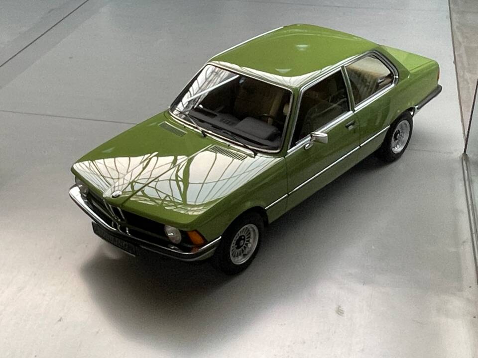 Image 3/45 of BMW 316 (1979)